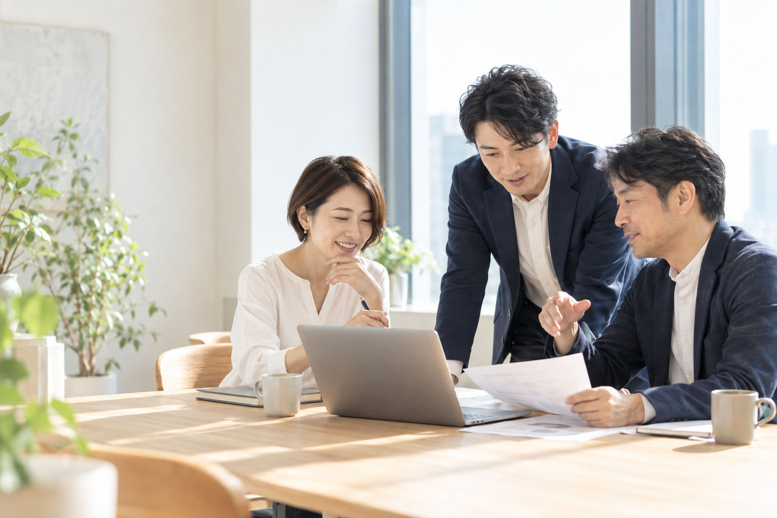 チームでAIの活用を検討するイメージ